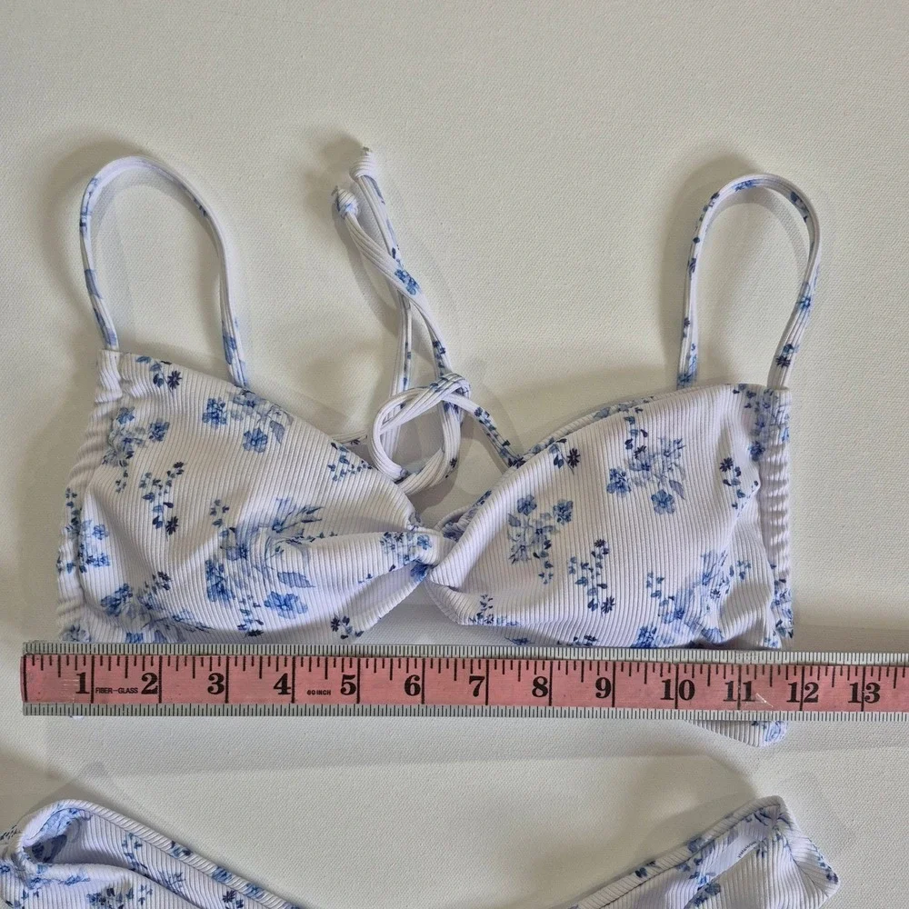 Tempt Me Blue Floral Ribbed Twist Front Bikini Set‎ White Medium